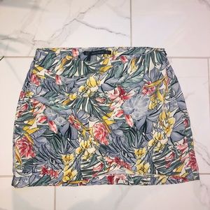 Floral mini skirt